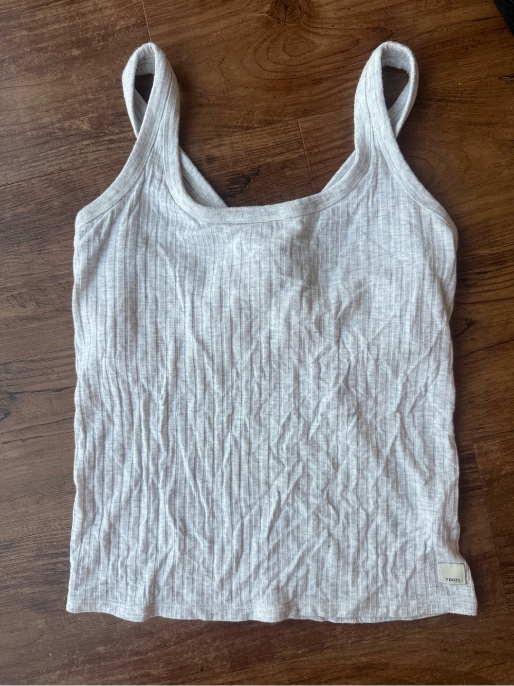 Vuori Women's Ribbed Tank Top in Light Gray